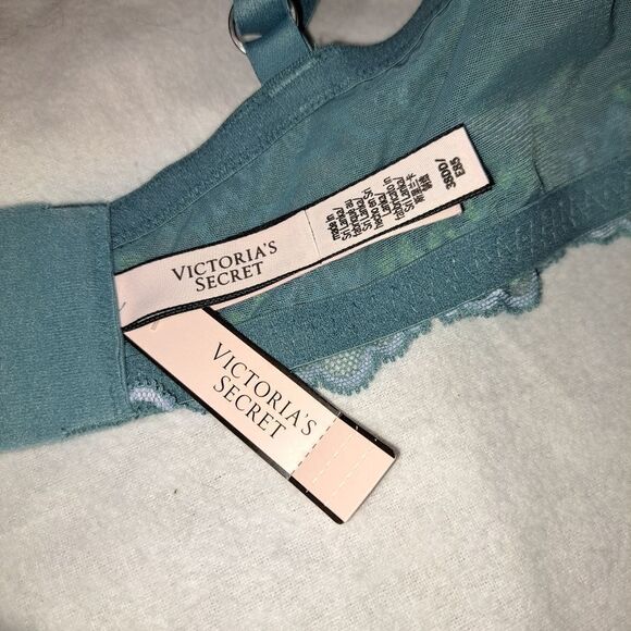 NWT Victoria Secret Dream Angels Bra - Picture 11 of 16